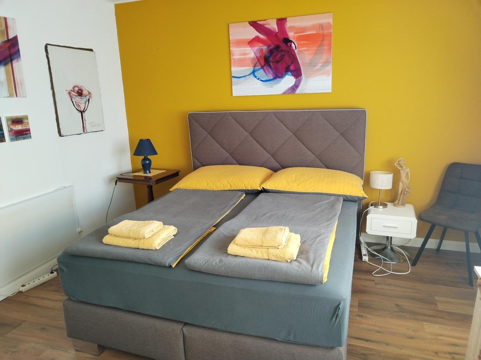 Waldeslust Warmbad Mit Balkon Und Privatem Parkplatz Apartment Villach Exterior photo